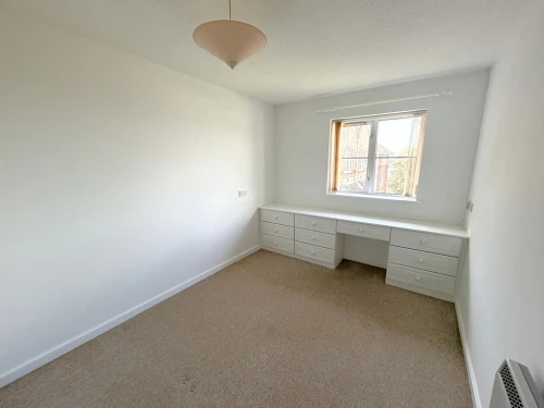 Apartment Main Photo