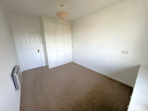 Apartment Main Photo