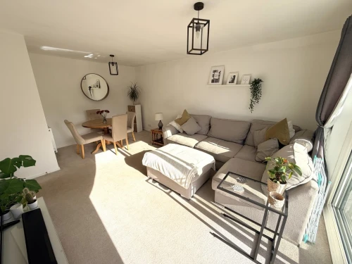 Detached Bungalow Main Photo