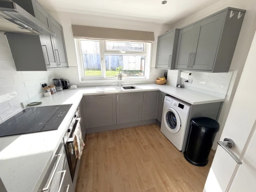 Detached Bungalow Main Photo