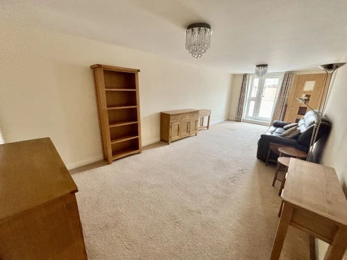 Apartment Main Photo