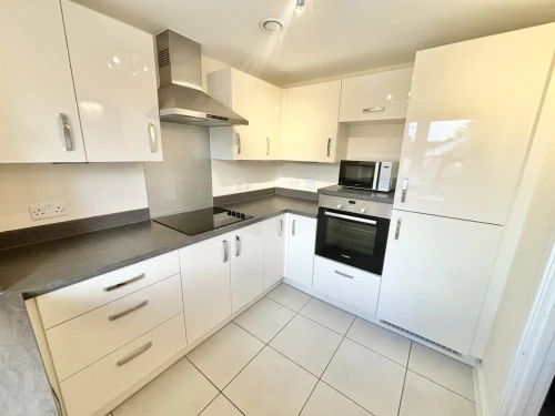 Apartment Main Photo