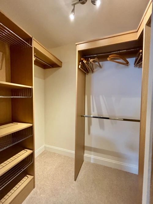 Apartment Main Photo