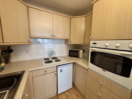 Apartment Main Photo