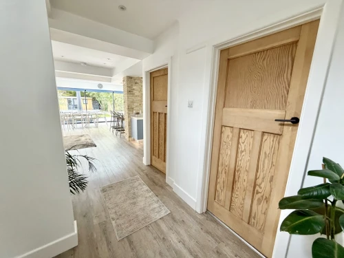 Detached House Main Photo