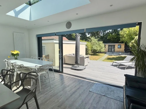 Detached House Main Photo