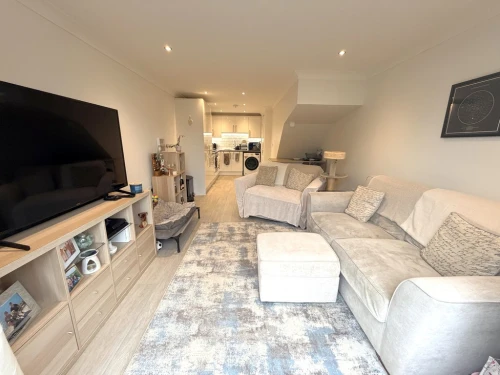 Semi-Detached House Main Photo
