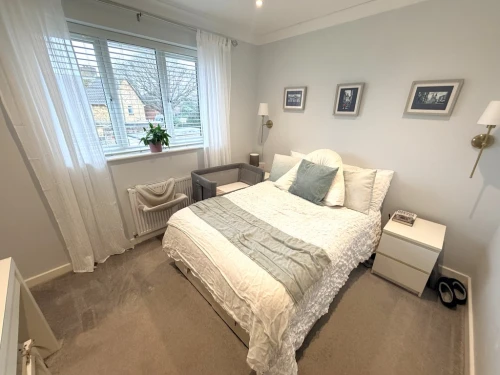 Semi-Detached House Main Photo