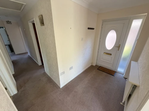 Detached Bungalow Main Photo