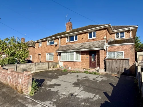 Semi-Detached House Main Photo