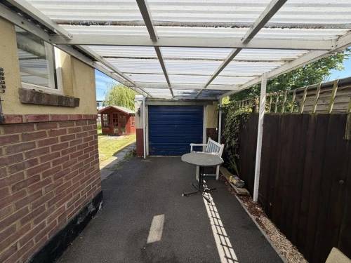 Detached Bungalow Main Photo