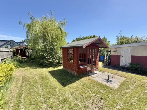 Detached Bungalow Main Photo
