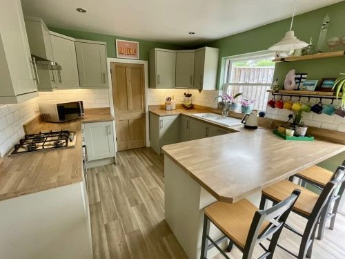 End Terraced House Main Photo