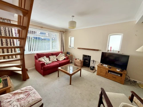 Chalet Bungalow Photo 2