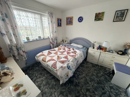 End Terraced House Main Photo