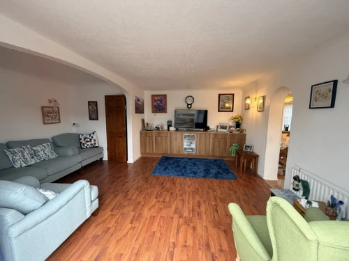 End Terraced House Main Photo