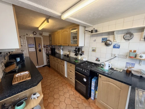 End Terraced House Main Photo