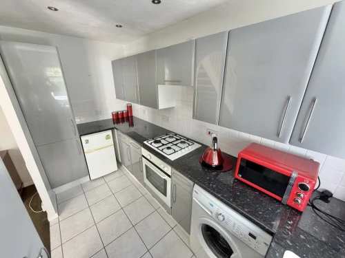 End Terraced House Main Photo