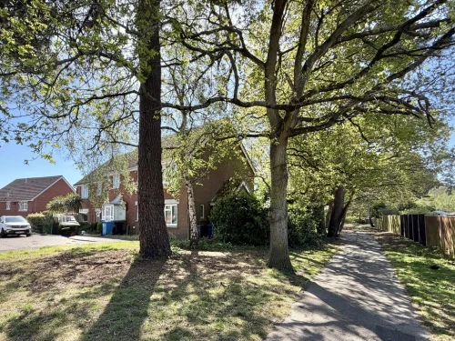 End Terraced House Main Photo