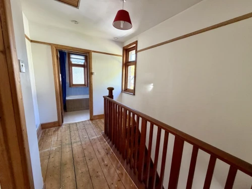 Detached House Main Photo