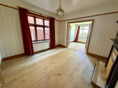 Detached House Main Photo