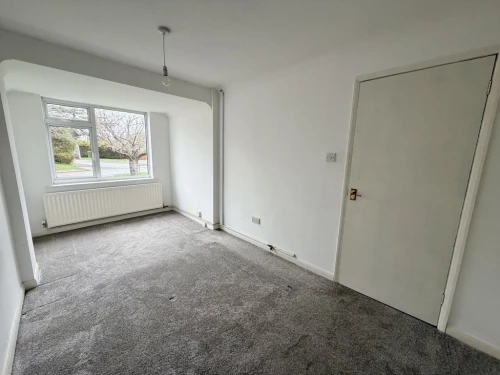 Detached House Main Photo