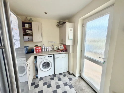 Detached House Main Photo