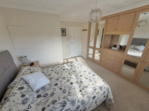 Semi-Detached House Main Photo
