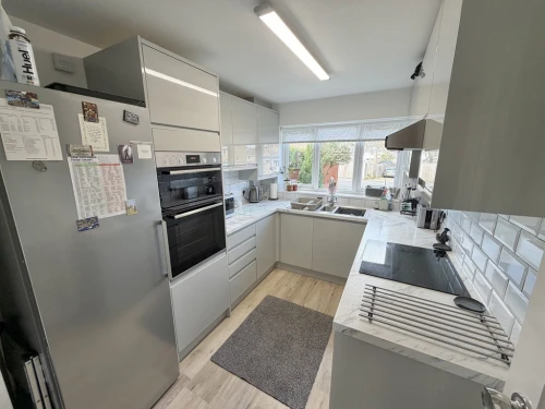 Semi-Detached House Main Photo