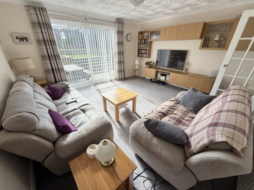 Semi-Detached House Main Photo