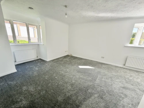 Ground Floor Flat Photo 3