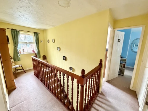 Detached House Main Photo