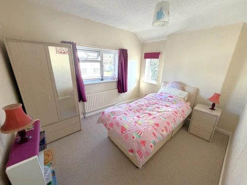 Detached House Main Photo
