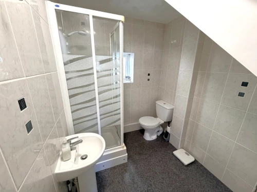 Detached House Main Photo