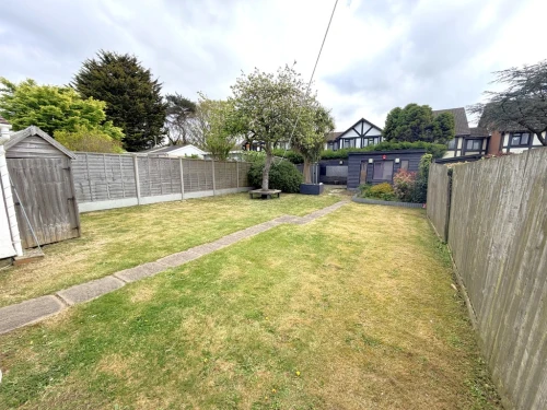 Semi-Detached Bungalow Main Photo