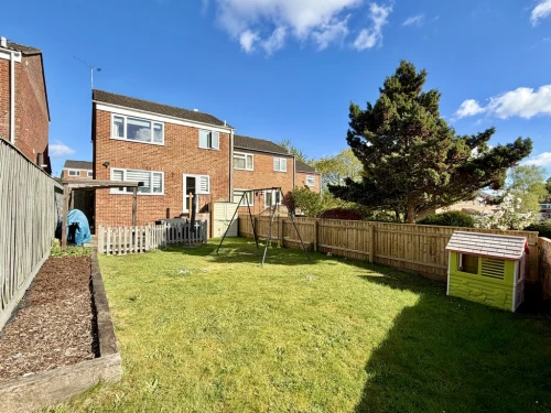End Terraced House Main Photo