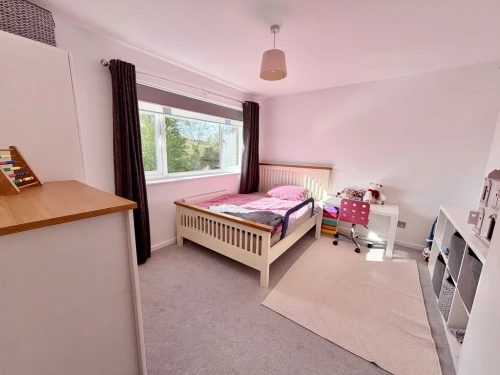 End Terraced House Main Photo