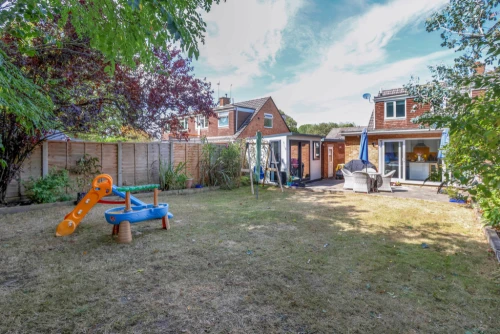 Semi-Detached House Main Photo