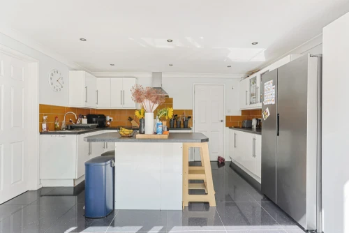 Semi-Detached House Main Photo