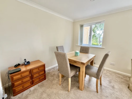 Apartment Main Photo