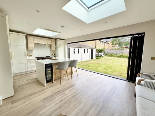 Detached House Photo 3