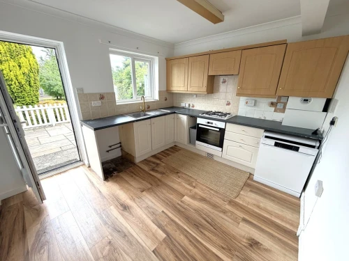 Detached Bungalow Main Photo