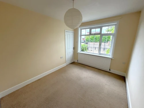 Detached Bungalow Main Photo