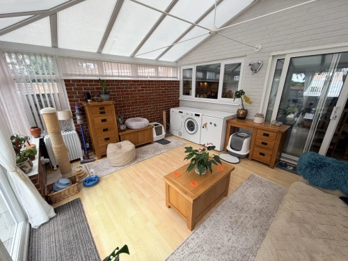 Mid Terraced House Main Photo