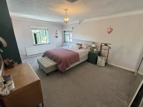 Semi-Detached House Main Photo