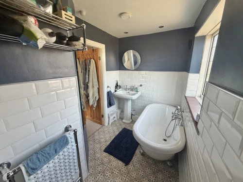 Semi-Detached House Main Photo