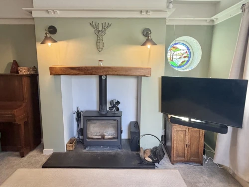 Semi-Detached House Main Photo