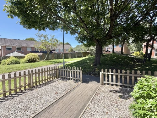 End Terraced House Main Photo