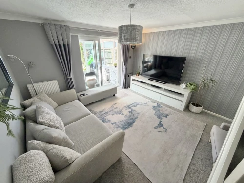 End Terraced House Main Photo