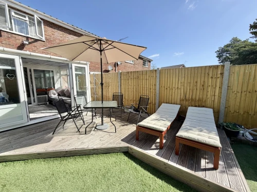 End Terraced House Main Photo